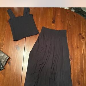 Chic Black Women's Skirt Set